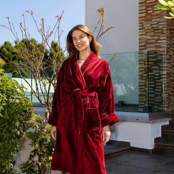 The Allure of Heavyweight Robes